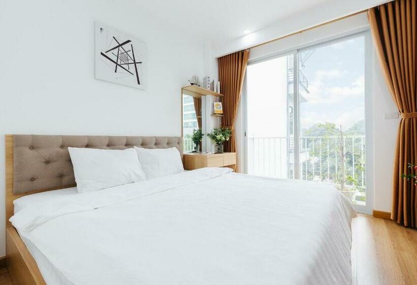 Standard Studio with Balcony, The Euphoria Hanoi
