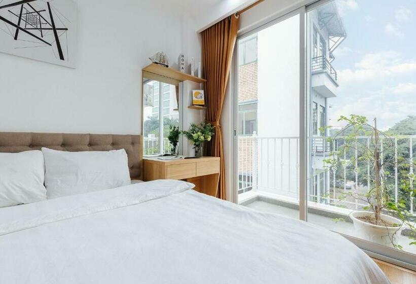 Standard Studio with Balcony, The Euphoria Hanoi