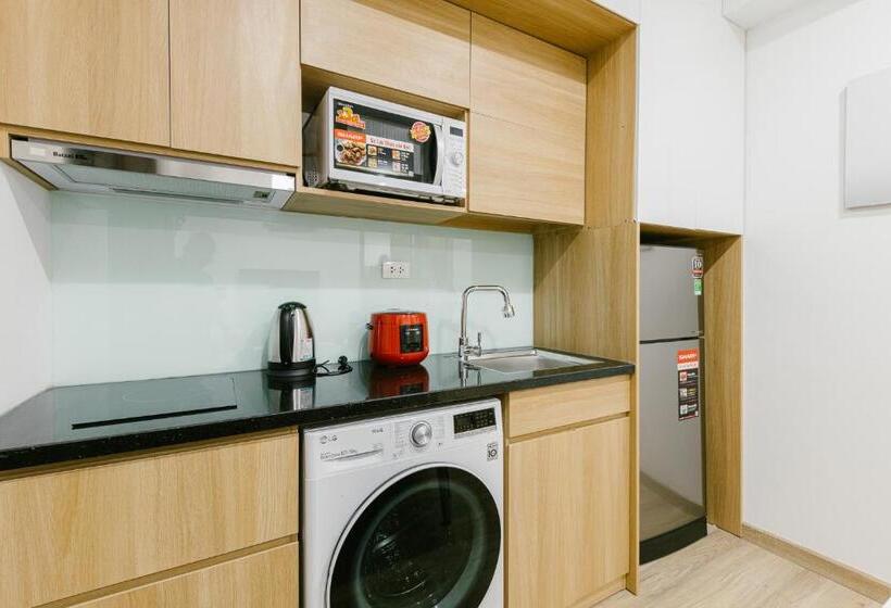 1 Bedroom Apartment Garden View, The Euphoria Hanoi