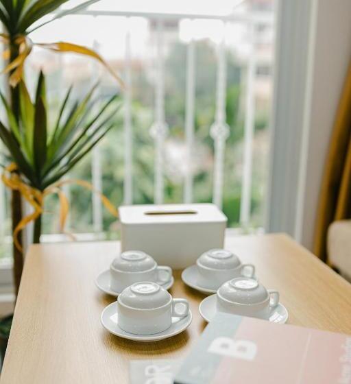 2 Bedroom Apartment, The Euphoria Hanoi