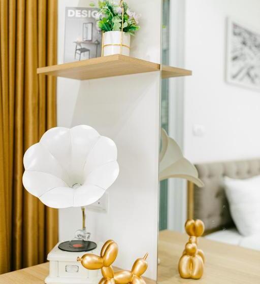 2 Bedroom Apartment, The Euphoria Hanoi