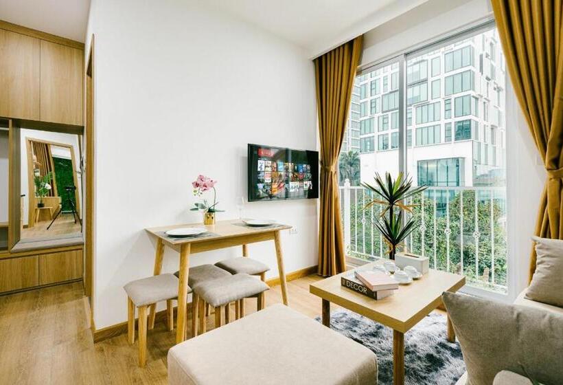 2 Bedroom Apartment, The Euphoria Hanoi