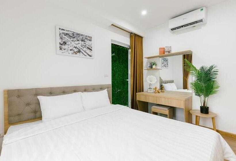 2 Bedroom Apartment, The Euphoria Hanoi