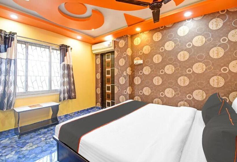 Triple Classic Room, Collection O The Heaven Inn