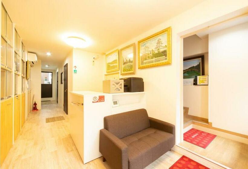 基本间, 民泊 古