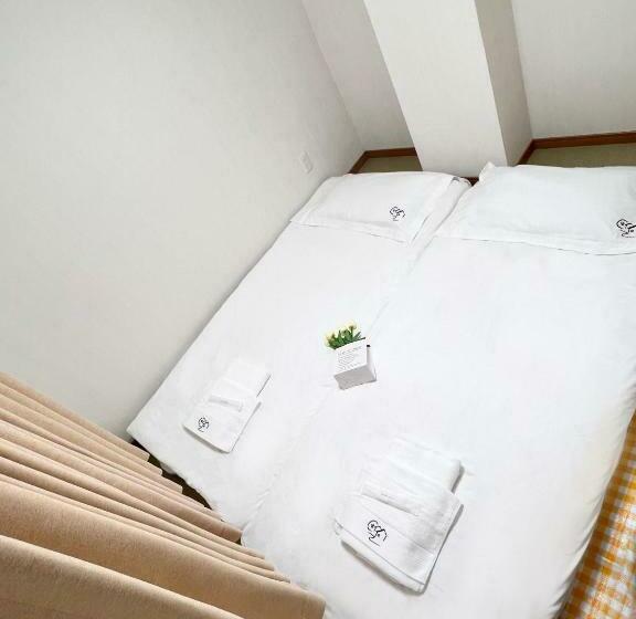 基本间, 民泊 古