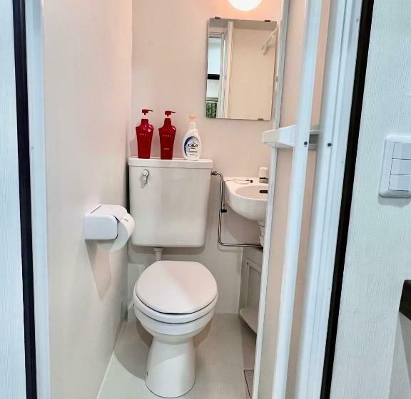 基本间, 民泊 古