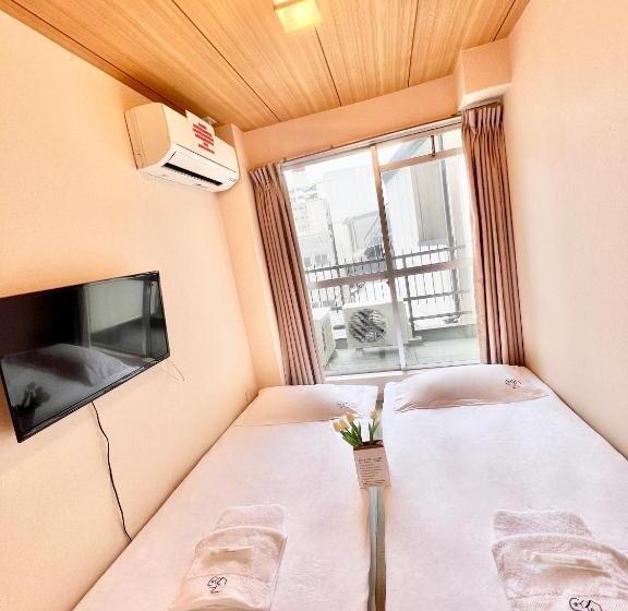 基本间, 民泊 古