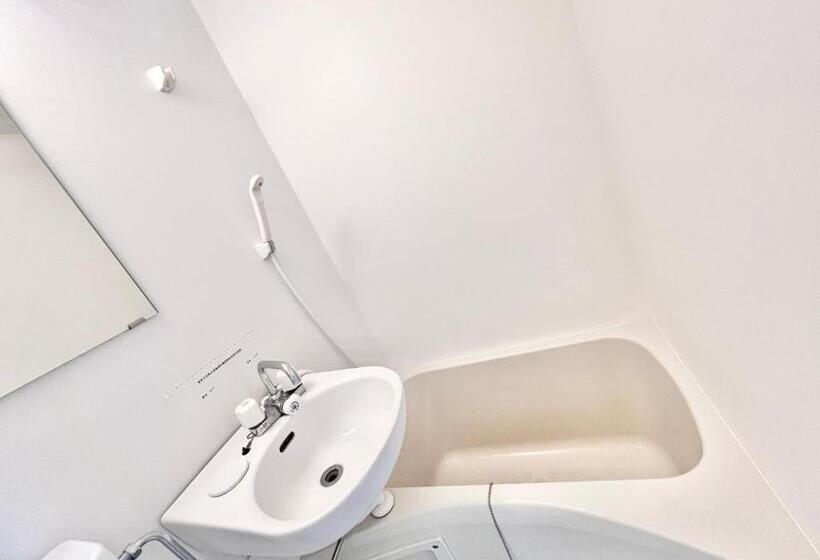 基本间, 民泊 古