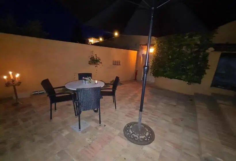 ファミリーステューディオ, Bed&breakfast Finca La Yuca Habitaciones