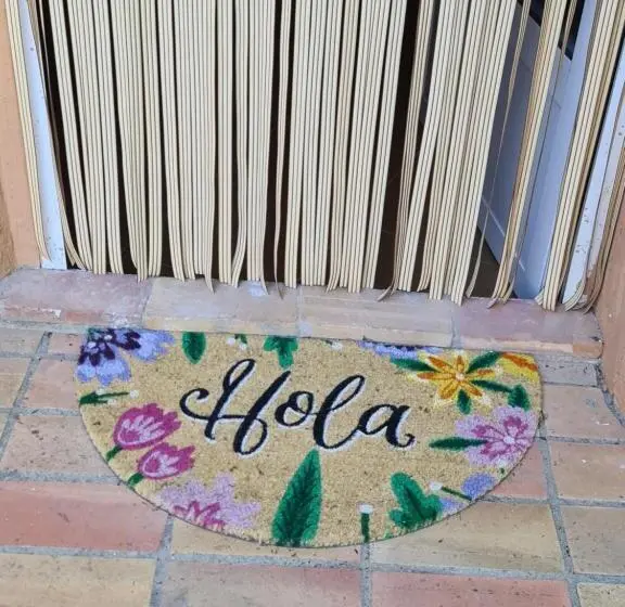 ファミリーステューディオ, Bed&breakfast Finca La Yuca Habitaciones