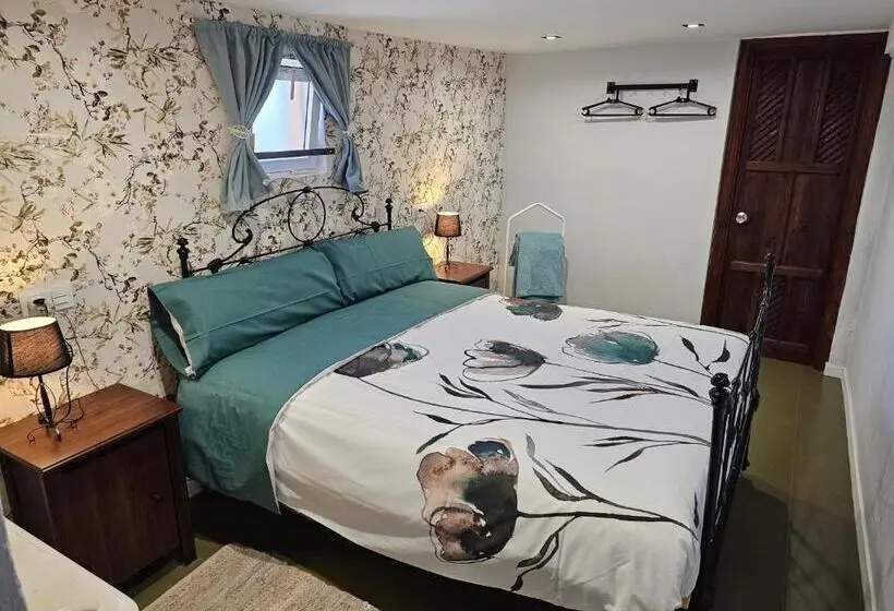 ファミリーステューディオ, Bed&breakfast Finca La Yuca Habitaciones