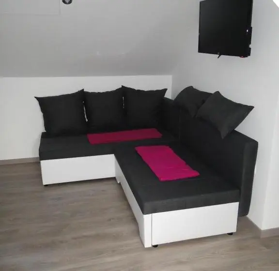 اتاق لوکس, Guesthouse Prenočišča širec