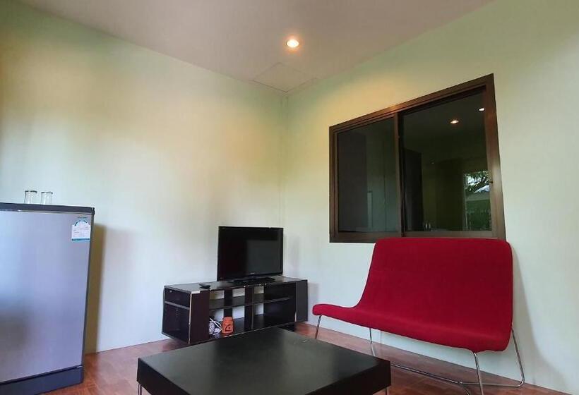 スタンダードルーム, Chalong Stay Well By Palai Seafood