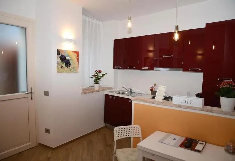 ファミリーステューディオ, L Orizzonte Relais Sirolo