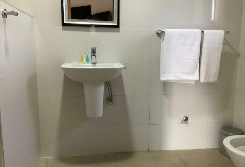 اتاق لوکس, Adis Hotels Prime