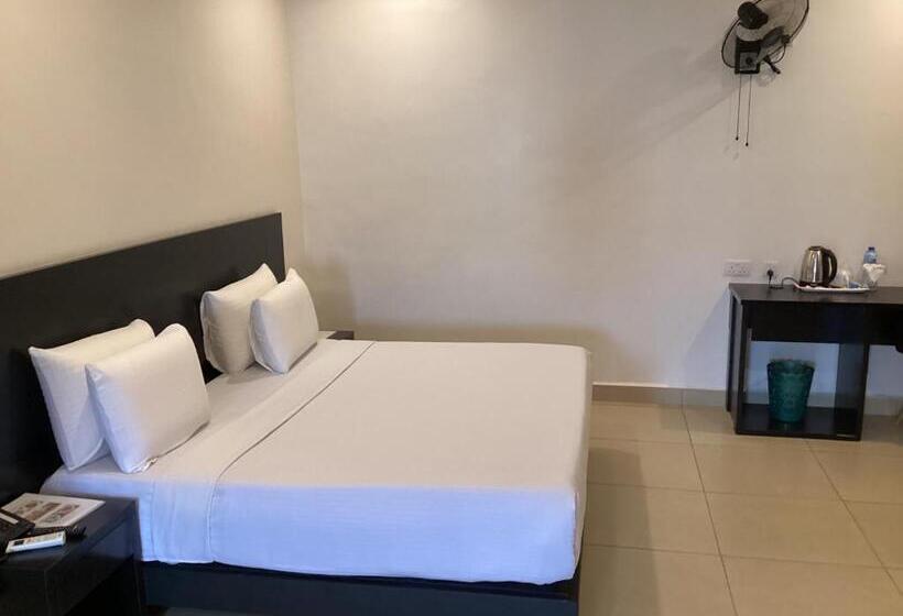 اتاق استاندارد با تخت بزرگ, Adis Hotels Prime