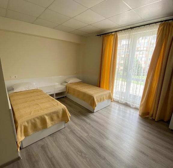 Номер Стандарт с Балконом, комплекс окей