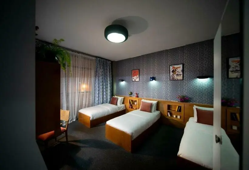 اتاق استاندارد سه تخته با بالکن, Ati Ambavi Botique Hotel Gudauri