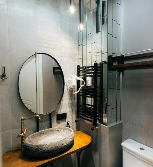 استودیوی لوکس, Ati Ambavi Botique Hotel Gudauri