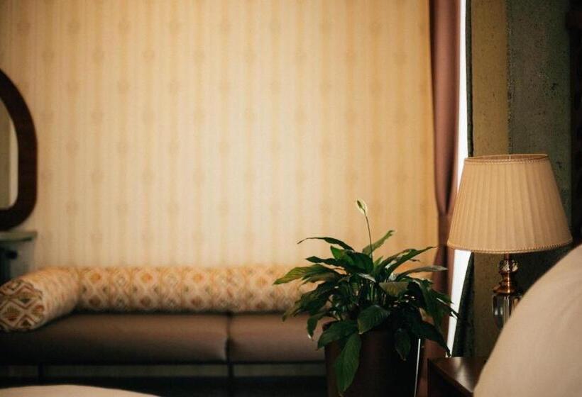 اتاق کلاسیک سه تخته, Ati Ambavi Botique Hotel Gudauri