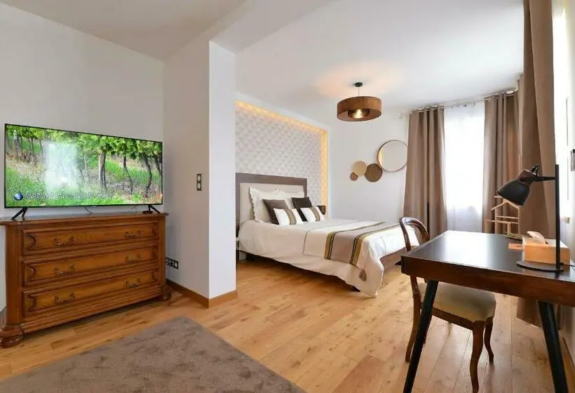 スタンダードルーム, Chambres Vignes Et Châteaux
