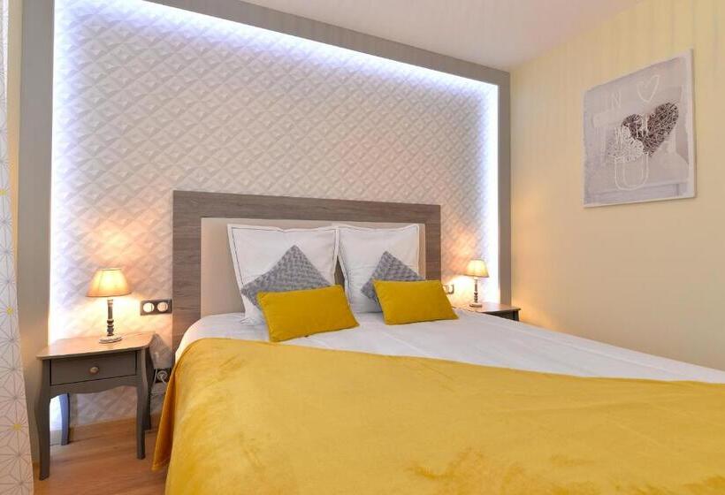 Семейный Номер Вид на Горы, Chambres Vignes Et Châteaux