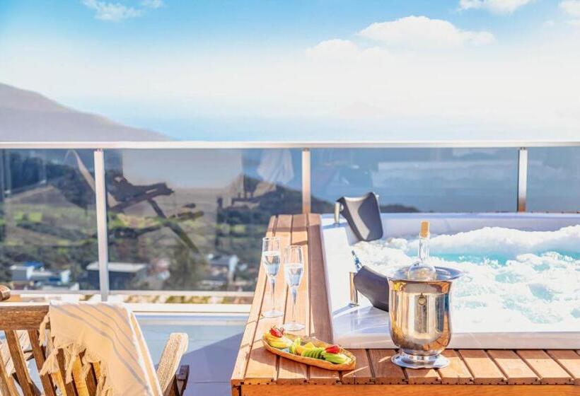 스탠다드 룸 킹사이즈 침대, Su Butik