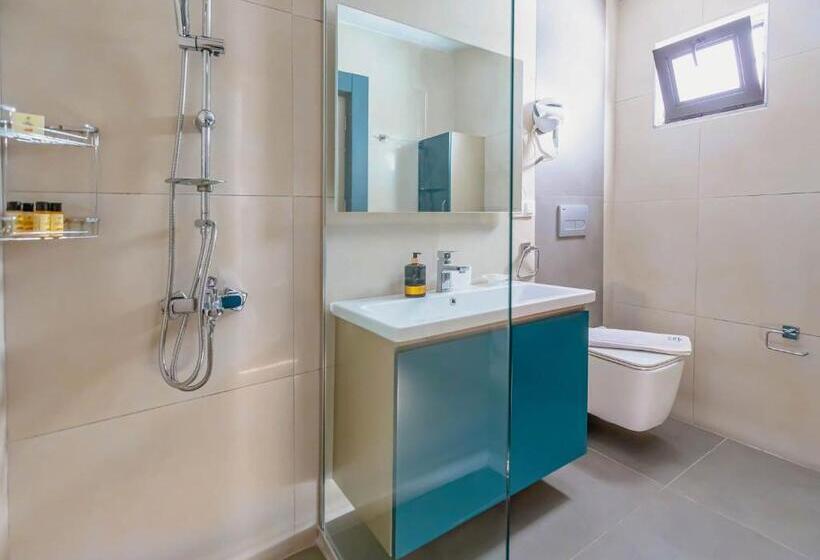 带海景的豪华间, Su Butik