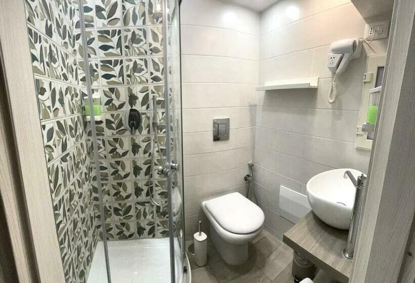 اتاق استاندارد با بالکن, Valentine’s House