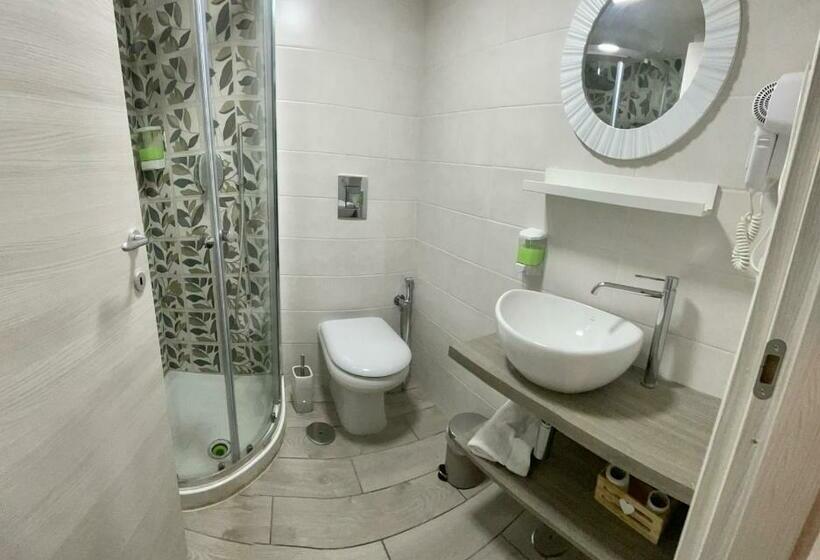 اتاق استاندارد با بالکن, Valentine’s House