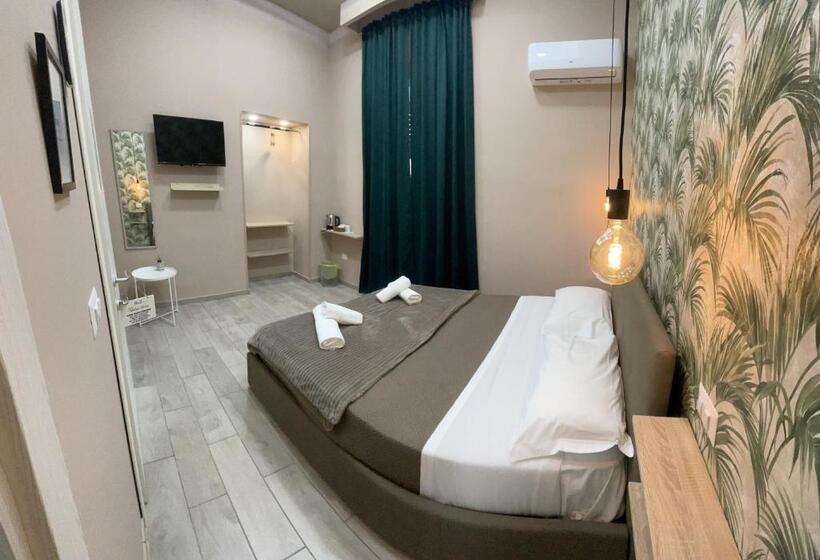 اتاق استاندارد با بالکن, Valentine’s House