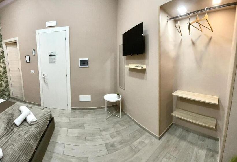 اتاق استاندارد با بالکن, Valentine’s House