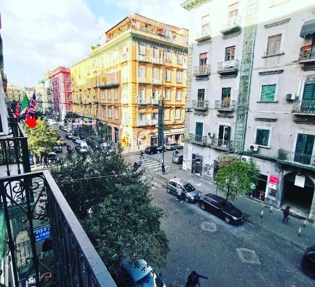 اتاق استاندارد با بالکن, Valentine’s House