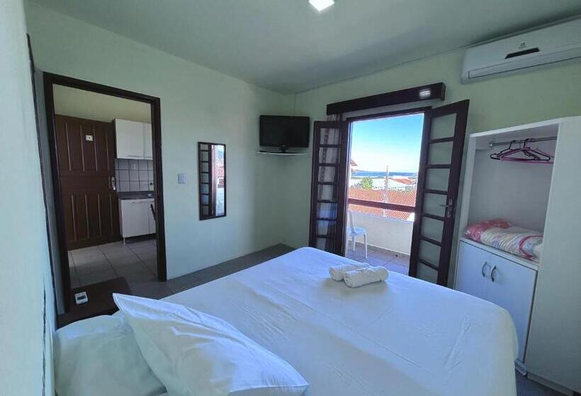 דירת חדר בקומת קרקע, & Pousada Bella Vista