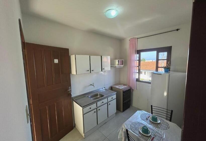 דירת חדר נוף לים, & Pousada Bella Vista