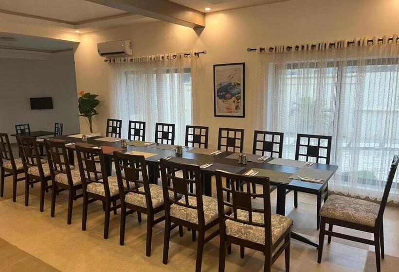 اتاق لوکس, Adis Hotels Prime