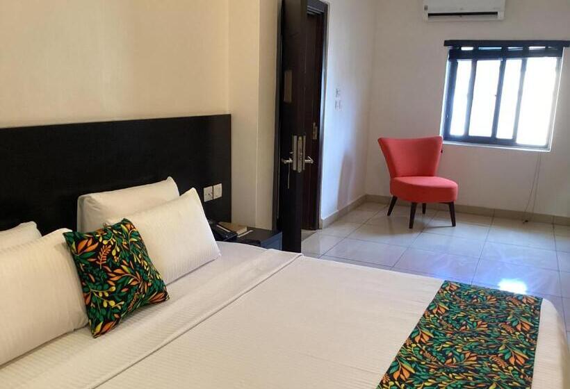 سوییت اجرایی, Adis Hotels Prime