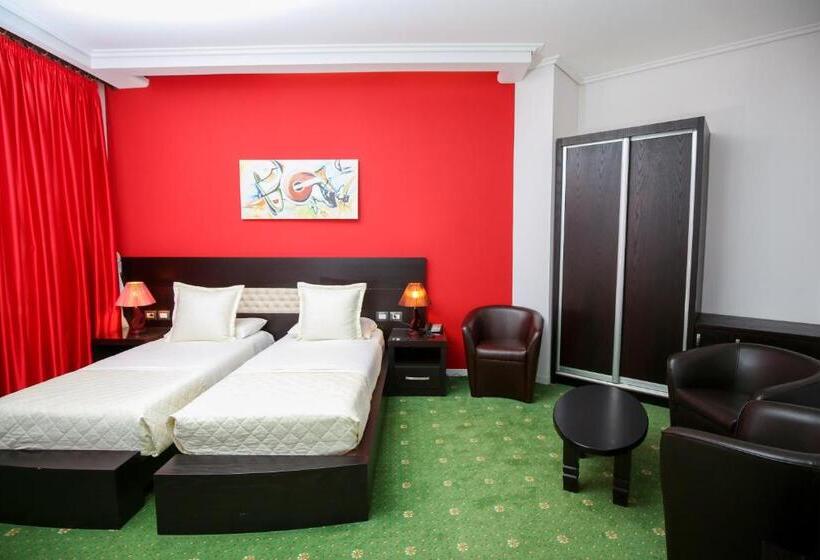 חדר סטנדרט נוף להרים, Brooklyn Vlore