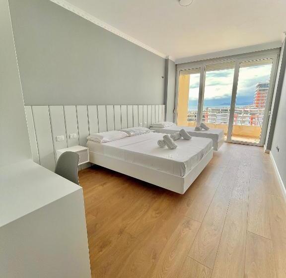 דירת חדר, Brooklyn Vlore