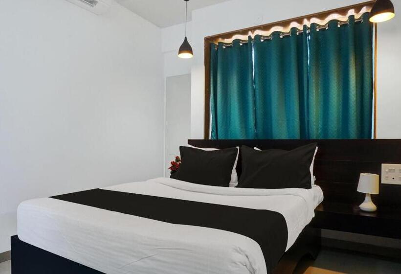 חדר דלוקס לשלושה, Aarambh Exotica