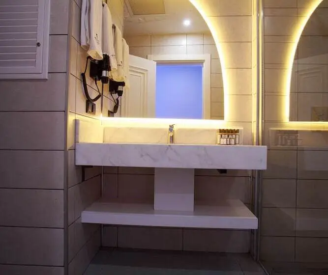 スーペリアトリプルルーム, Best Western Izmir