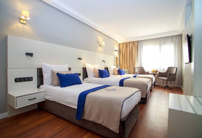 Трехместный Номер Superior, Mitte Port Hotel Konak Izmir