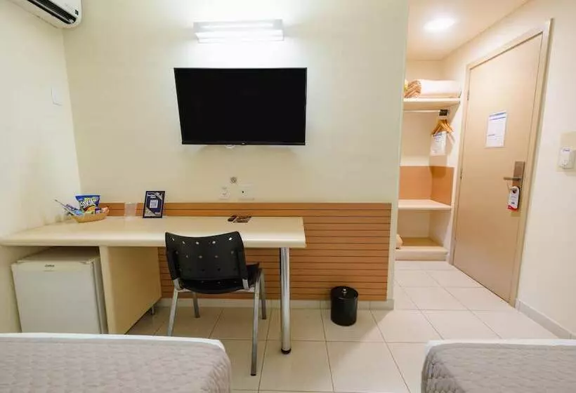 اتاق استاندارد, Caiua Express