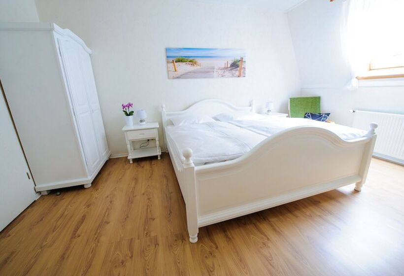 Номер Стандарт, Forsthaus Sellin