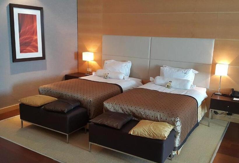 اتاق استاندارد, Grand Swiss