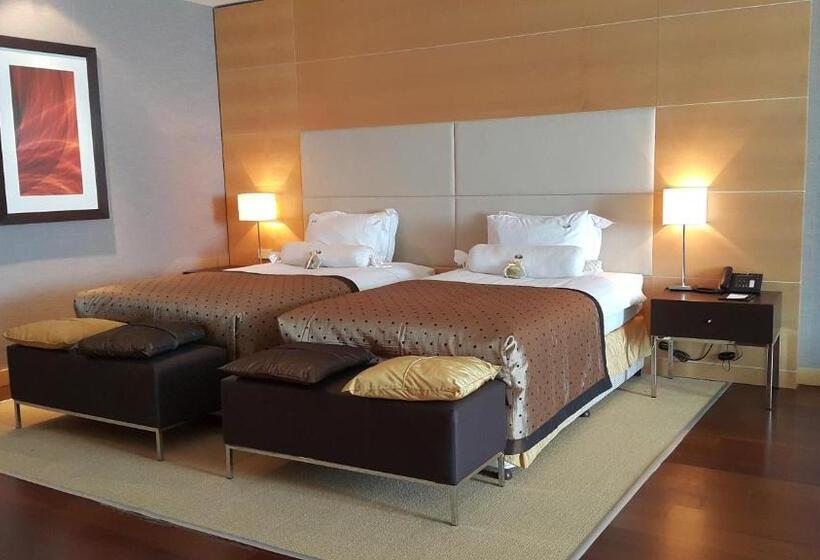 اتاق استاندارد, Grand Swiss