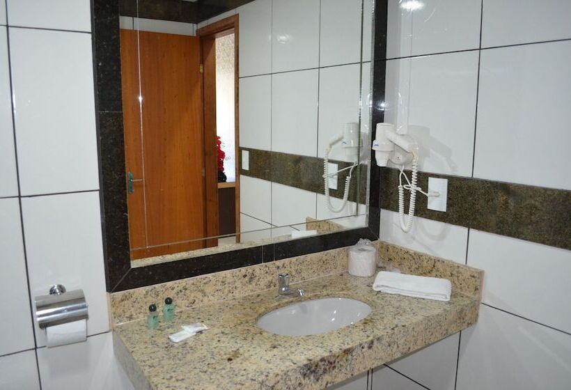 行政套房, Green Hill