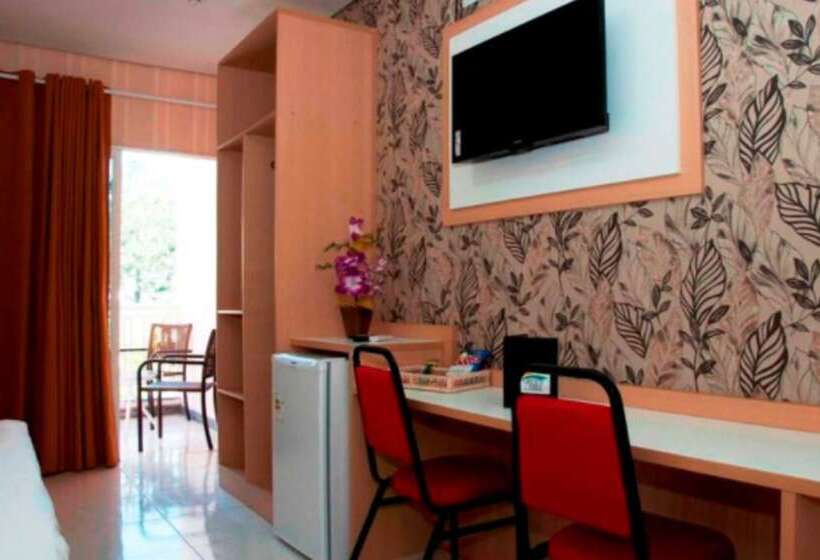 行政套房, Green Hill