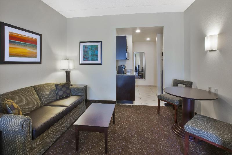 套房, Holiday Inn Express & Suites Geneva Finger Lakes, An Ihg